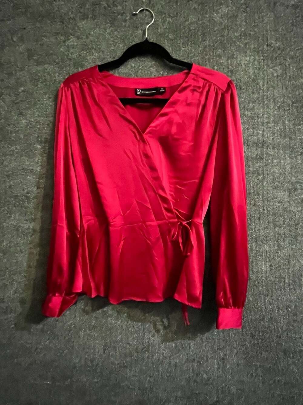 New York & Company Red Satin Wrap Blouse Top 002-040